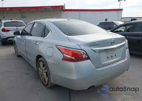 2015 Nissan Altima 3.5 Sl из США, поврежденный, VIN 1N4BL3AP9FC167015
